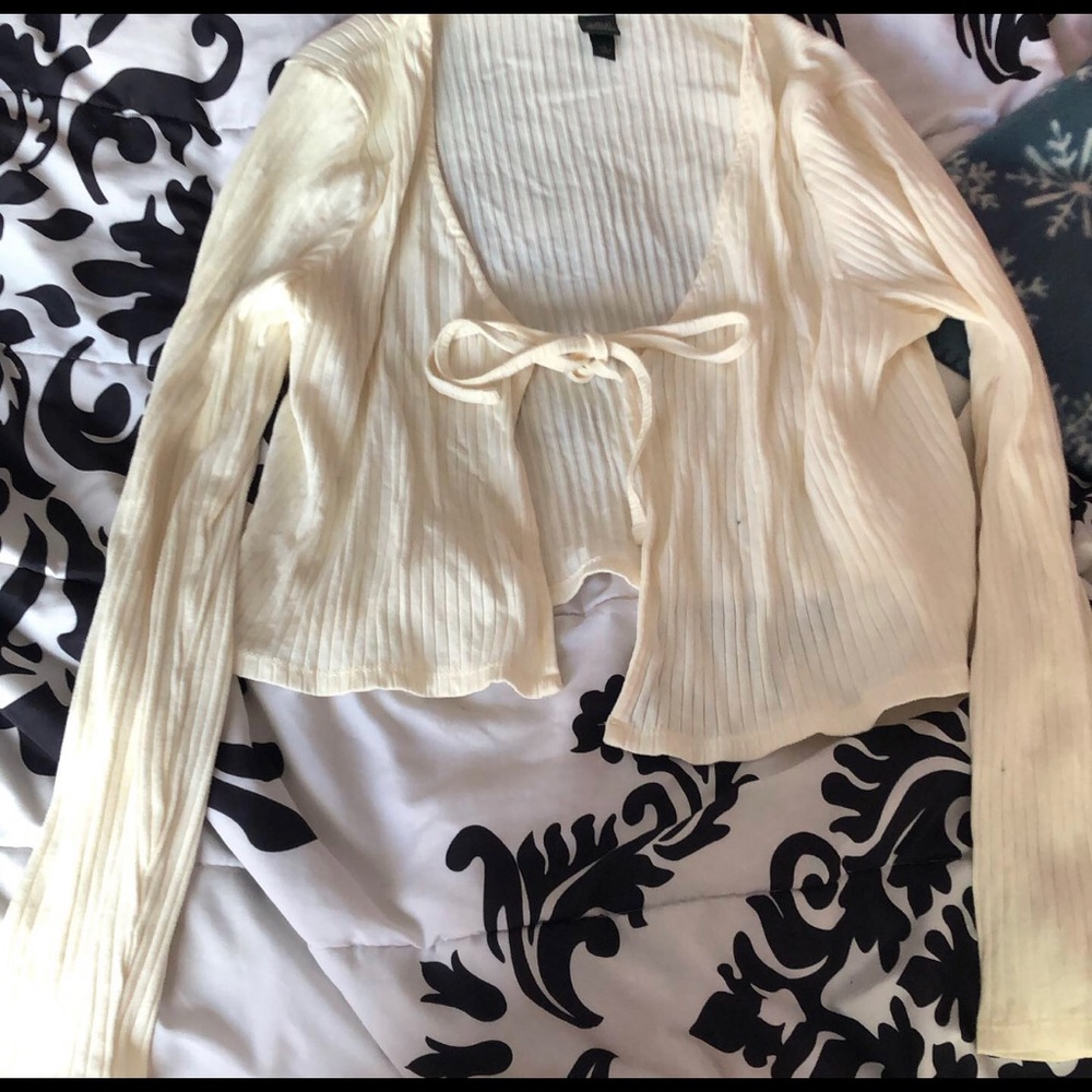 Tieable Cropped Cardigan